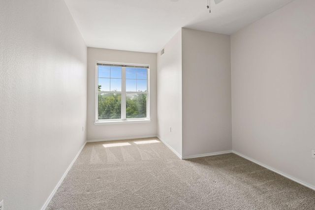 13570 Technology Drive 2319, Eden Prairie, MN 55344