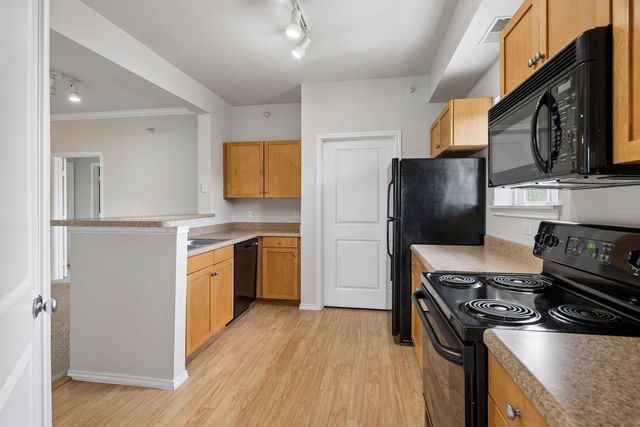 13570 Technology Drive 2319, Eden Prairie, MN 55344