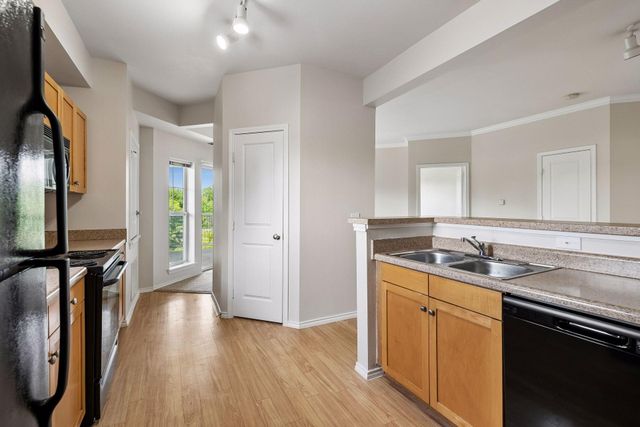 13570 Technology Drive 2319, Eden Prairie, MN 55344