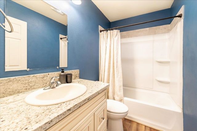 645 W 4TH AVENUE, North Pole, AK 99705