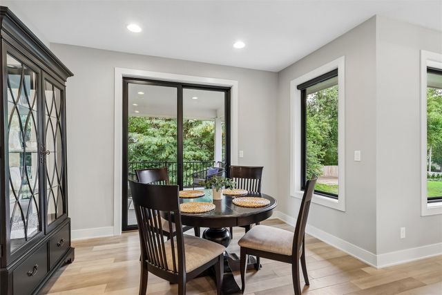 14415 Sheridan Avenue, Urbandale, IA 50323