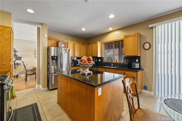 39243 Nicole Drive, Palmdale, CA 93551