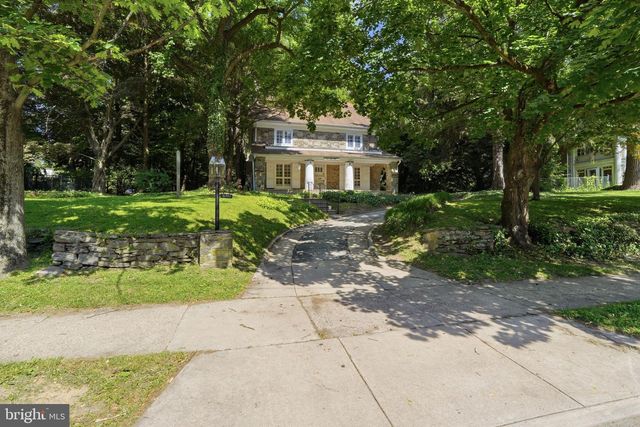 6711 LINCOLN DR, Philadelphia, PA 19119