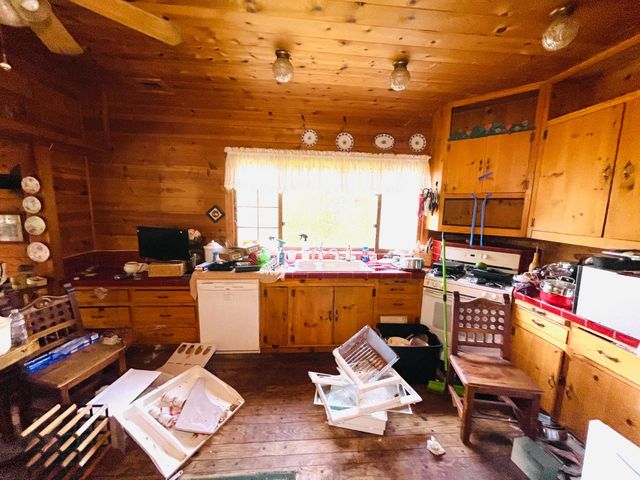 6950 Fools Canyon Rd, Georgetown, CA 95634