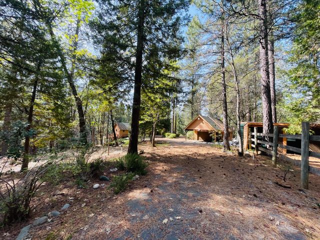 6950 Fools Canyon Rd, Georgetown, CA 95634