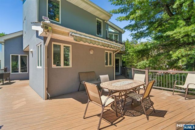 87 Irving Avenue, Englewood Cliffs, NJ 07632