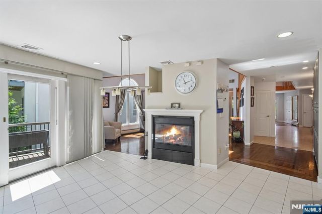 87 Irving Avenue, Englewood Cliffs, NJ 07632