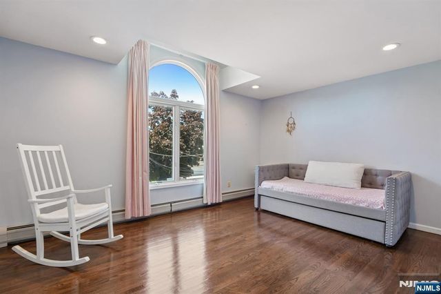 87 Irving Avenue, Englewood Cliffs, NJ 07632