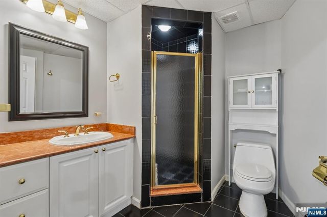 87 Irving Avenue, Englewood Cliffs, NJ 07632