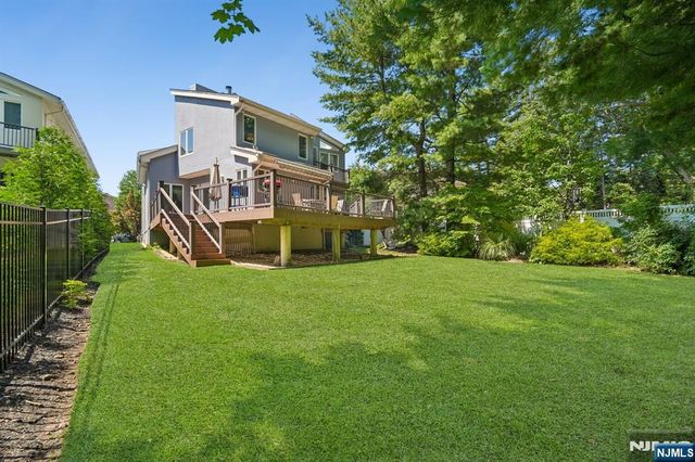87 Irving Avenue, Englewood Cliffs, NJ 07632