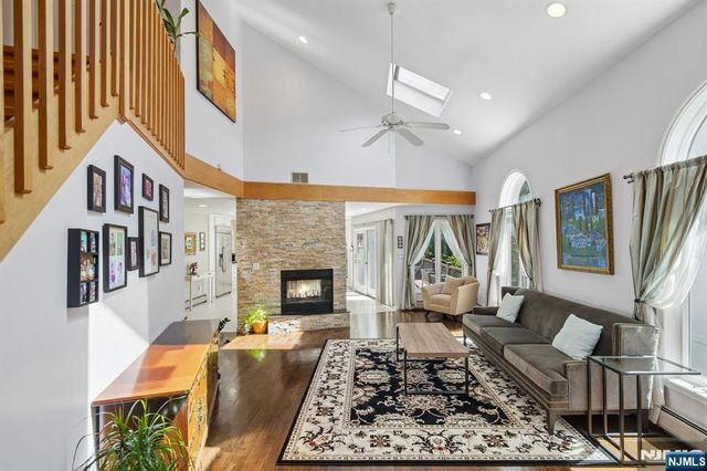 87 Irving Avenue, Englewood Cliffs, NJ 07632