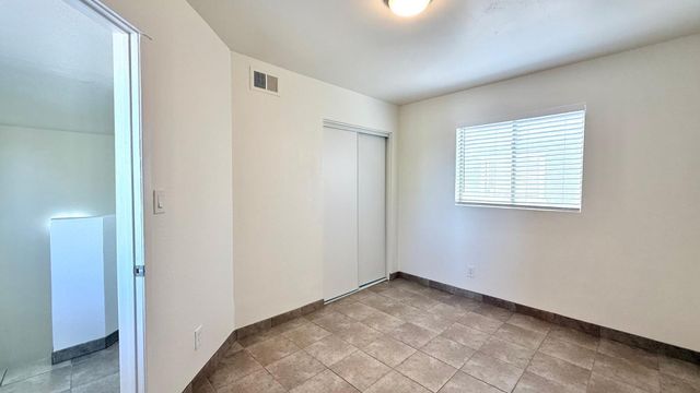 1712 E Pepper Circle 3, Mesa, AZ 85203