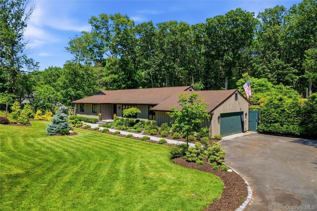 53 Soundview Drive, Shoreham, NY 11786
