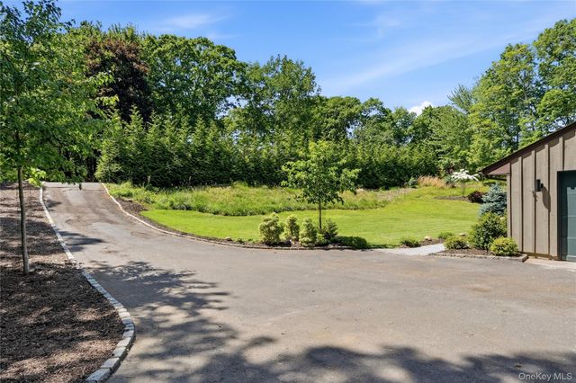 53 Soundview Drive, Shoreham, NY 11786