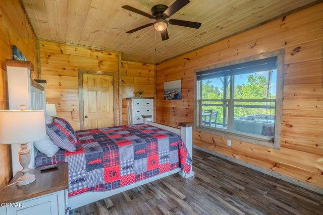 242 Lily Jo Way, Sevierville, TN 37876