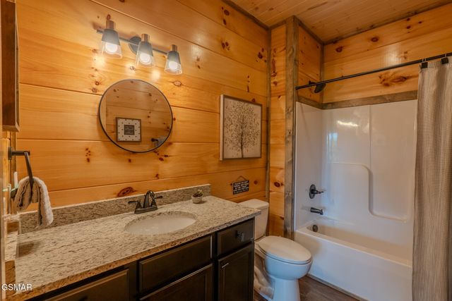 242 Lily Jo Way, Sevierville, TN 37876