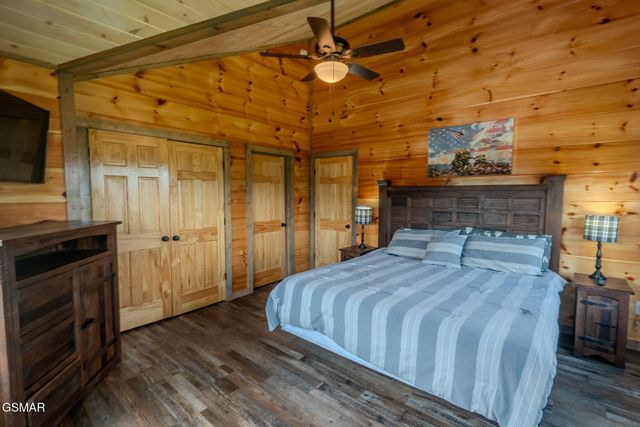 242 Lily Jo Way, Sevierville, TN 37876