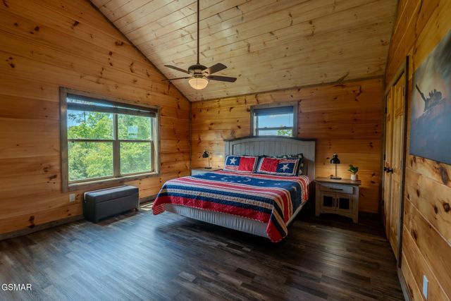 242 Lily Jo Way, Sevierville, TN 37876