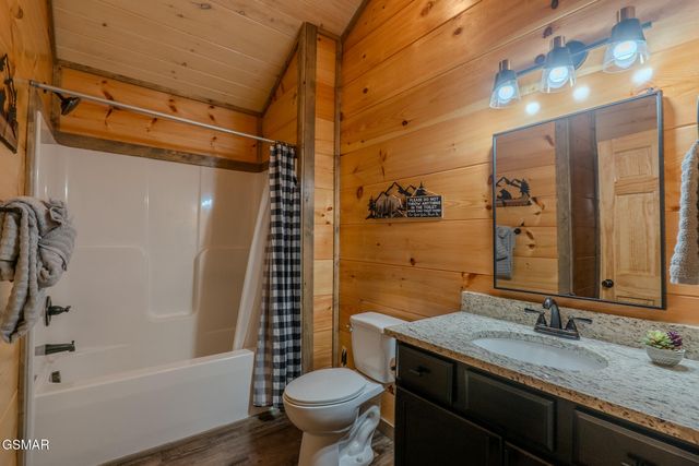 242 Lily Jo Way, Sevierville, TN 37876