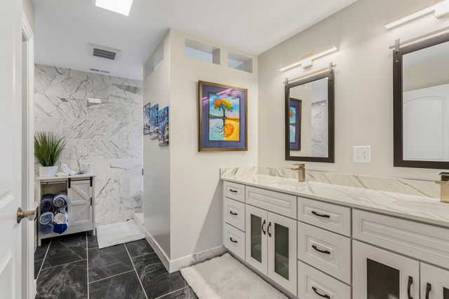 411 Provence Court, Lisle, IL 60532