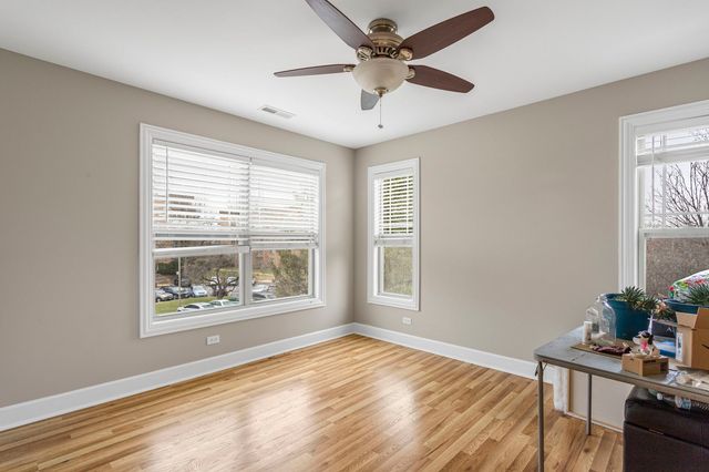 411 Provence Court, Lisle, IL 60532