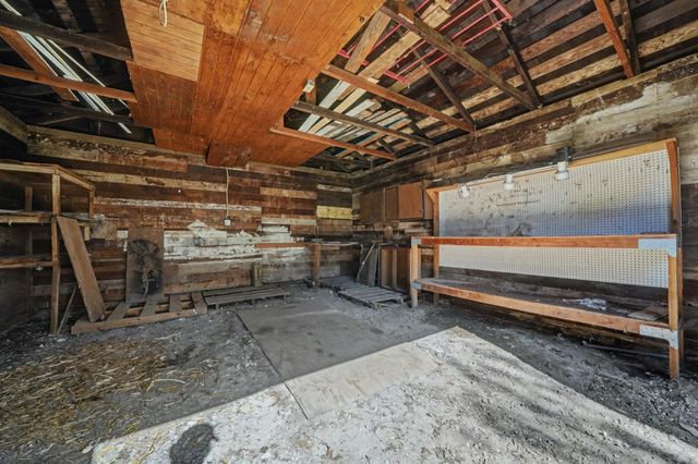 11 Welch Ln, Ione, CA 95640