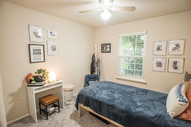 3213 Candace St, Carmichael, CA 95608