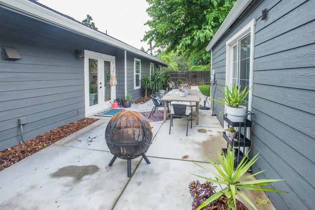 3213 Candace St, Carmichael, CA 95608