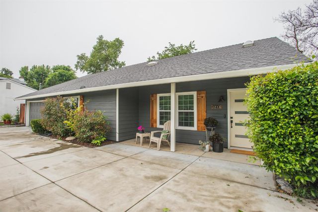 3213 Candace St, Carmichael, CA 95608