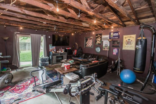 3213 Candace St, Carmichael, CA 95608