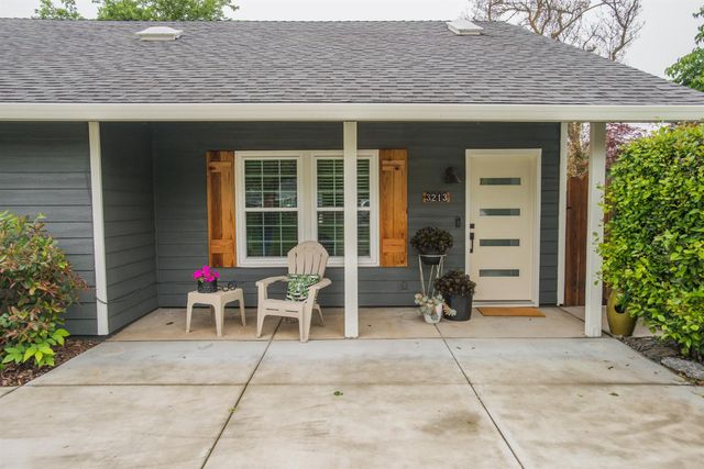 3213 Candace St, Carmichael, CA 95608