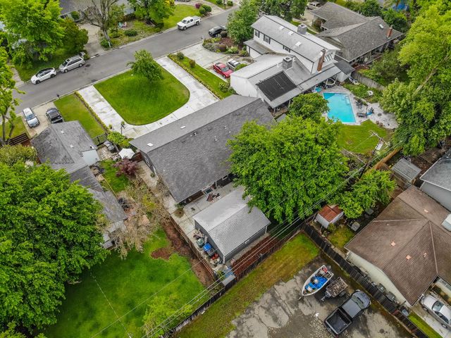 3213 Candace St, Carmichael, CA 95608