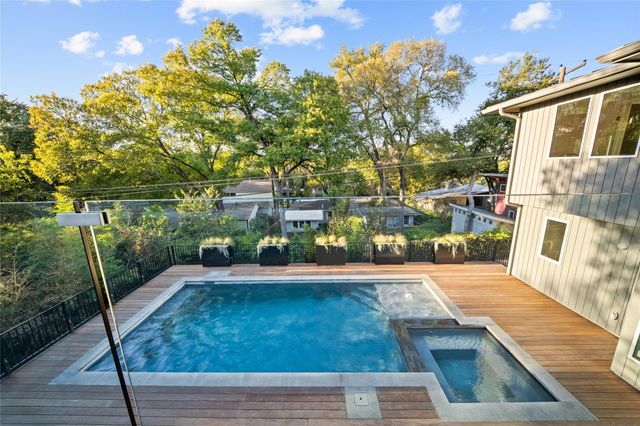 2904 Westhill DR, Austin, TX 78704