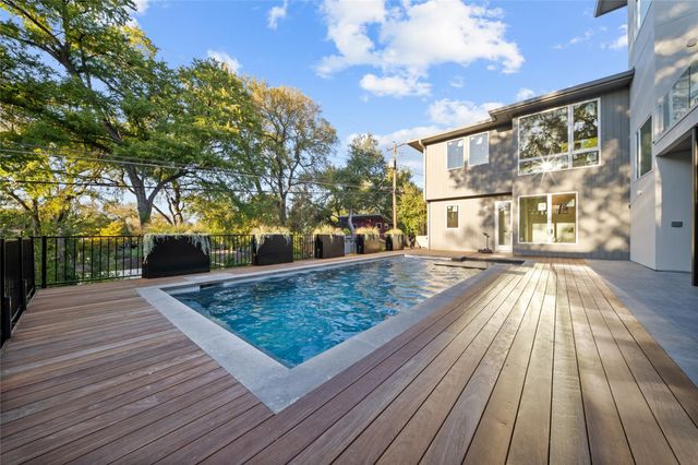 2904 Westhill DR, Austin, TX 78704