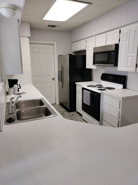 Image 21 of property listing at 3609 High Meadow Drive, San Angelo, TX 76904