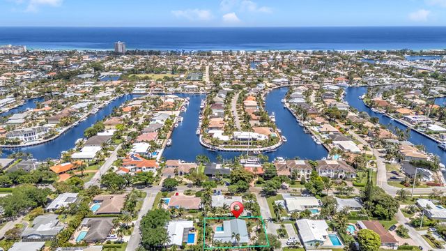 2241 NE 33rd Street, Lighthouse Point, FL 33064