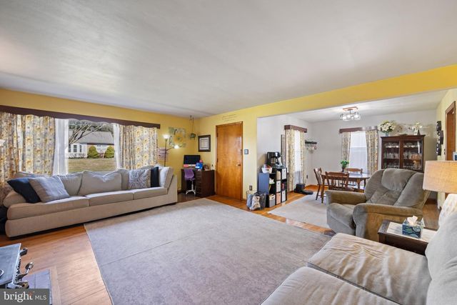 4207 RALPH AVE, Hampstead, MD 21074