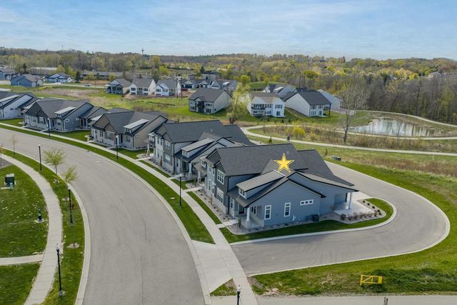 2812 ELM TREE, Howard, WI 54313