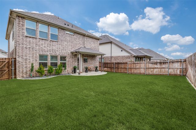 2137 Ella Lane, Carrollton, TX 75010
