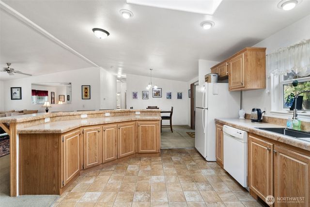 320 E Rivendell Road, Grapeview, WA 98964