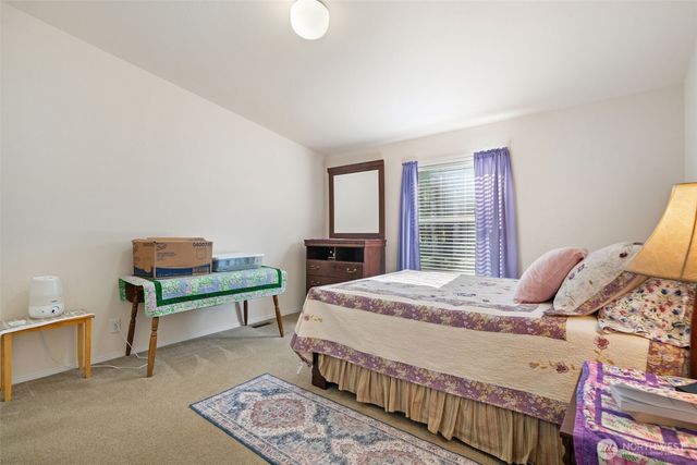 320 E Rivendell Road, Grapeview, WA 98964