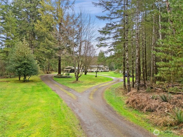 320 E Rivendell Road, Grapeview, WA 98964
