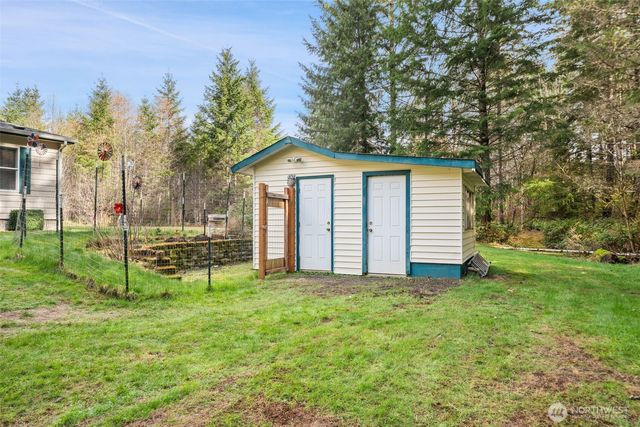 320 E Rivendell Road, Grapeview, WA 98964