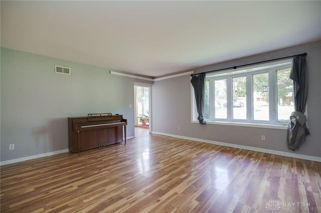 2362 Banyon Drive, Beavercreek, OH 45431