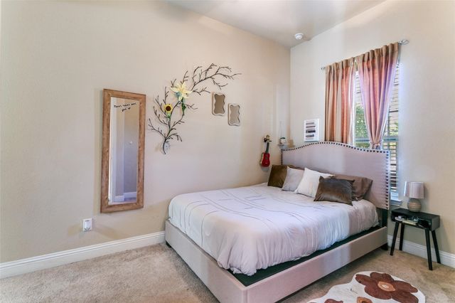 504 Garden Avenue, Euless, TX 76039