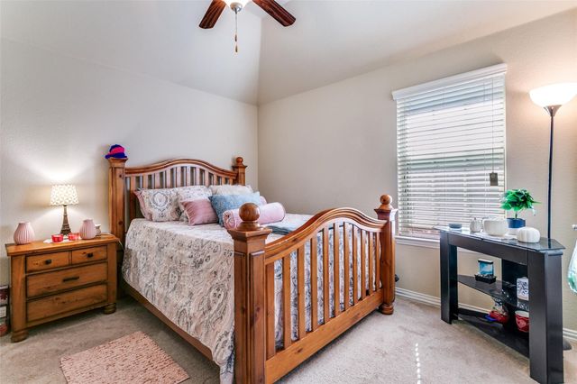 504 Garden Avenue, Euless, TX 76039