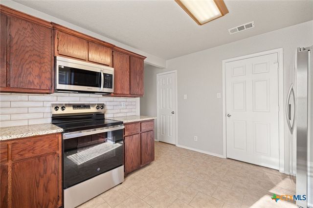 115 Mccullough Loop, Temple, TX 76502