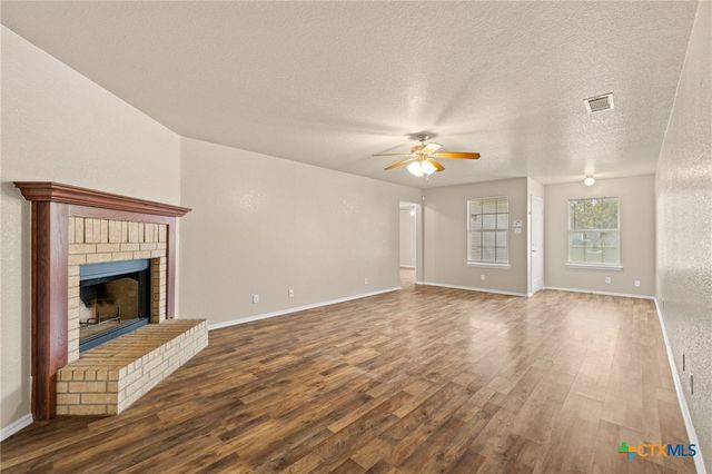 115 Mccullough Loop, Temple, TX 76502