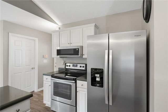 584 Fernstone Trail, Lawrenceville, GA 30046