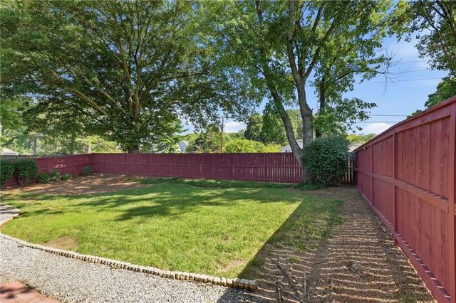584 Fernstone Trail, Lawrenceville, GA 30046